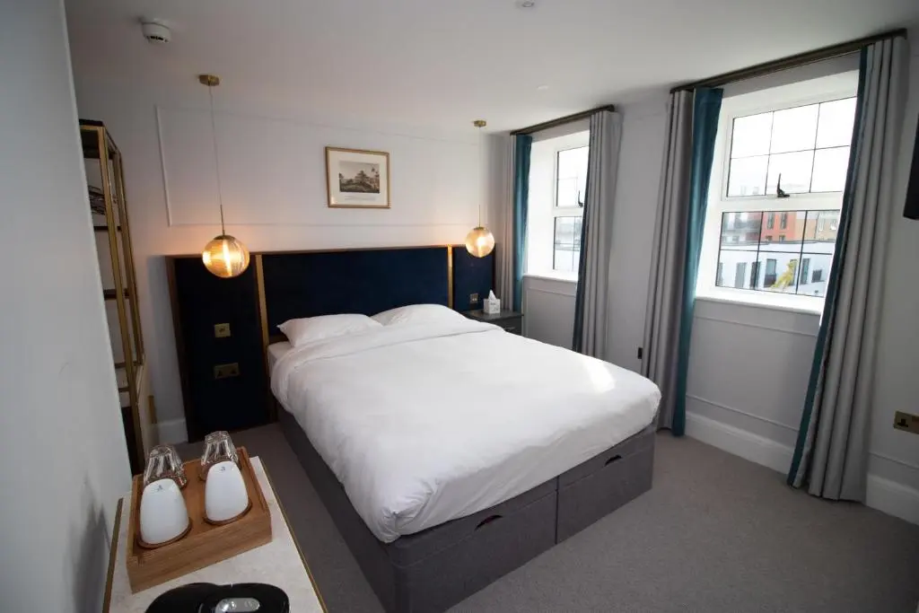 Sleek and cozy hotel room in a modern setting